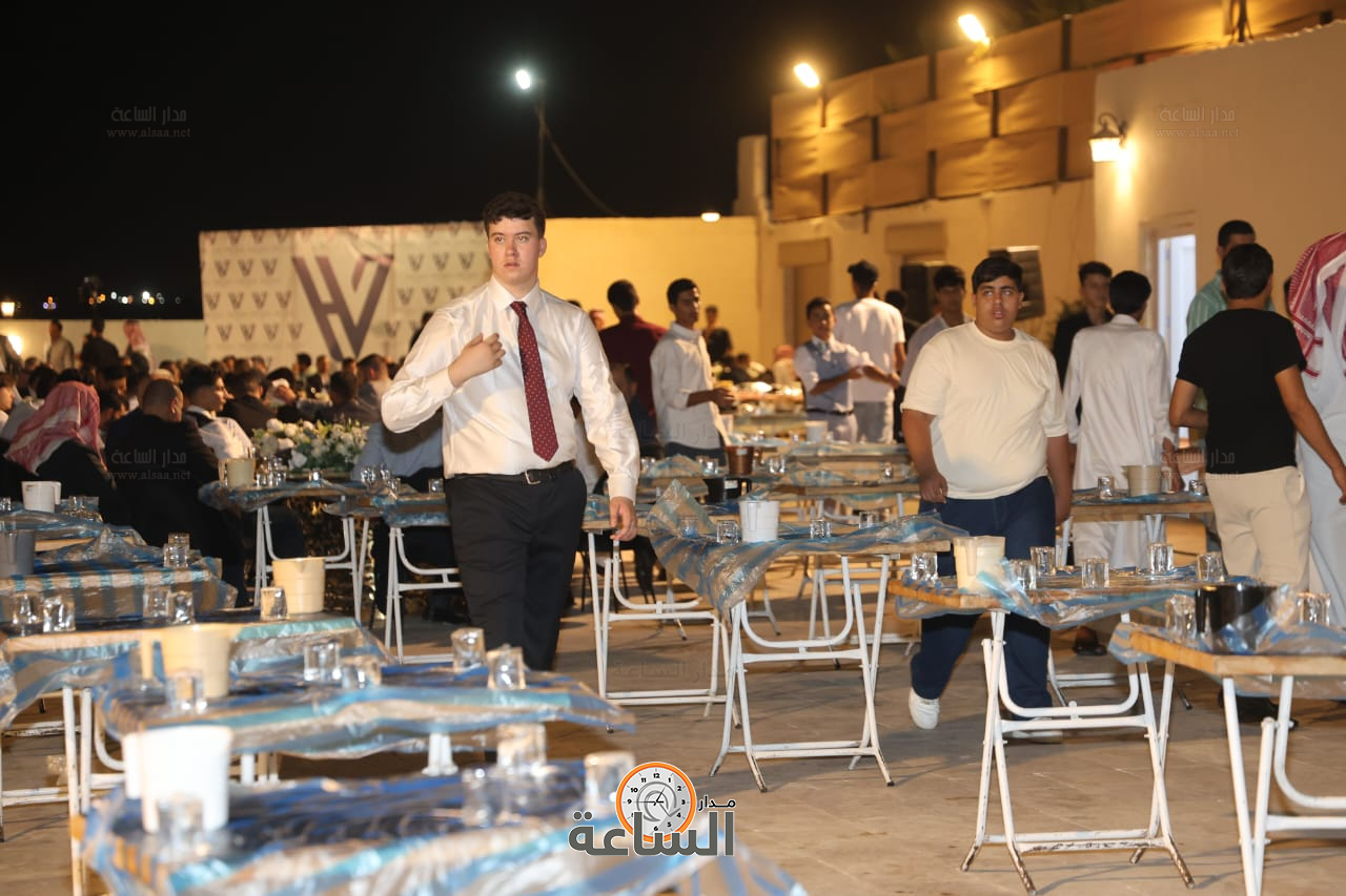 Madar Al-Saa Images 0.6871716187711082