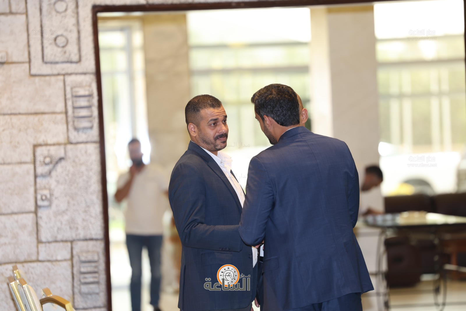 Madar Al-Saa Images 0.18391262561530408