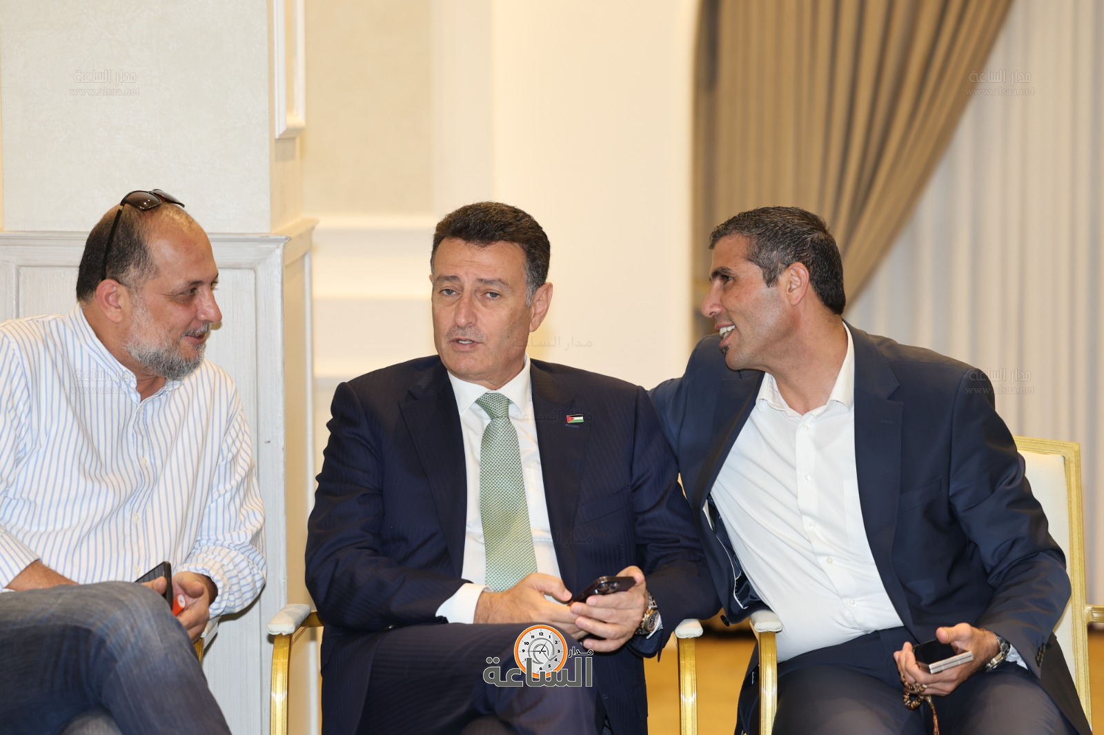 Madar Al-Saa Images 0.055552068893233164