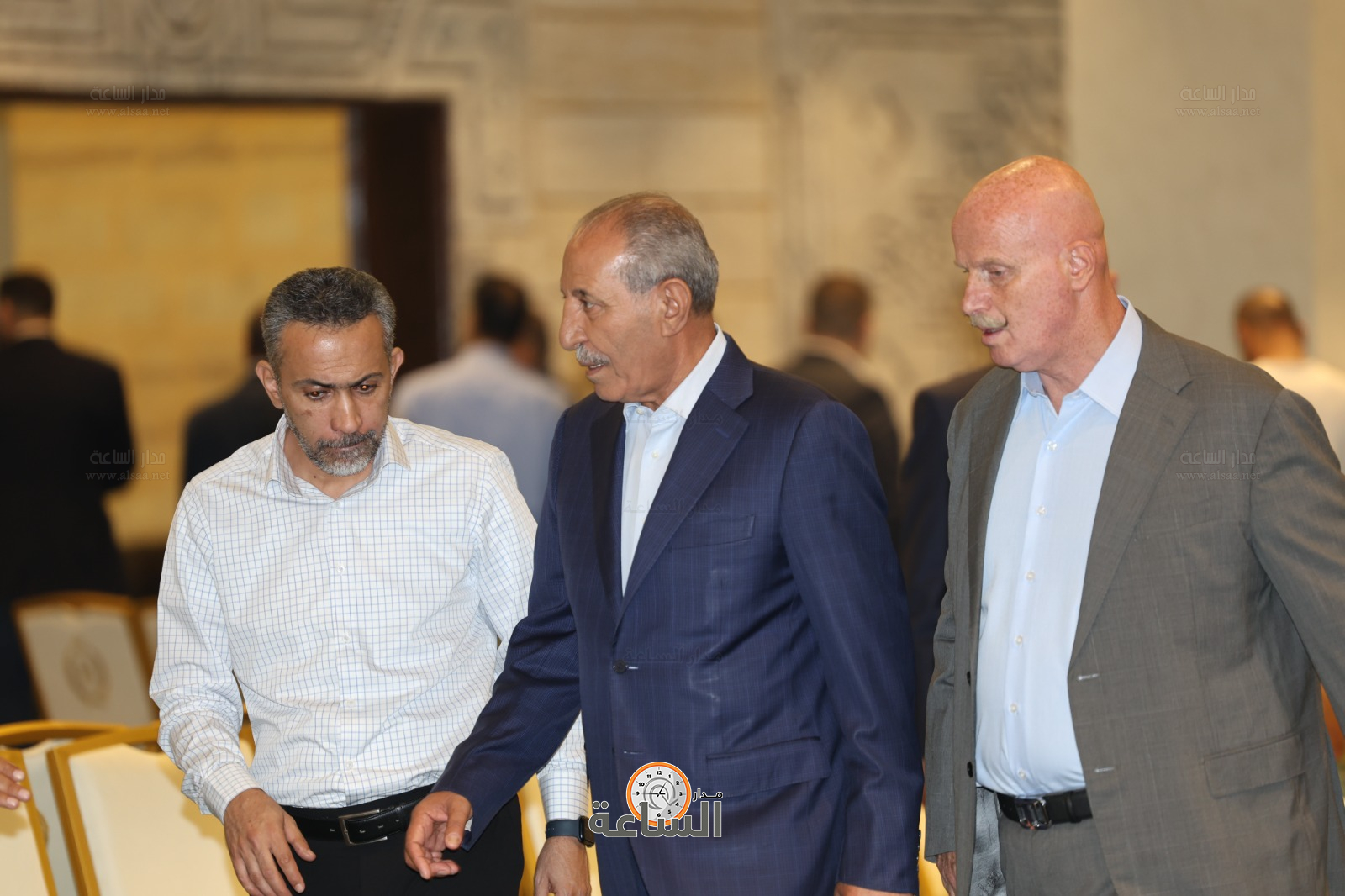 Madar Al-Saa Images 0.8992183624415836