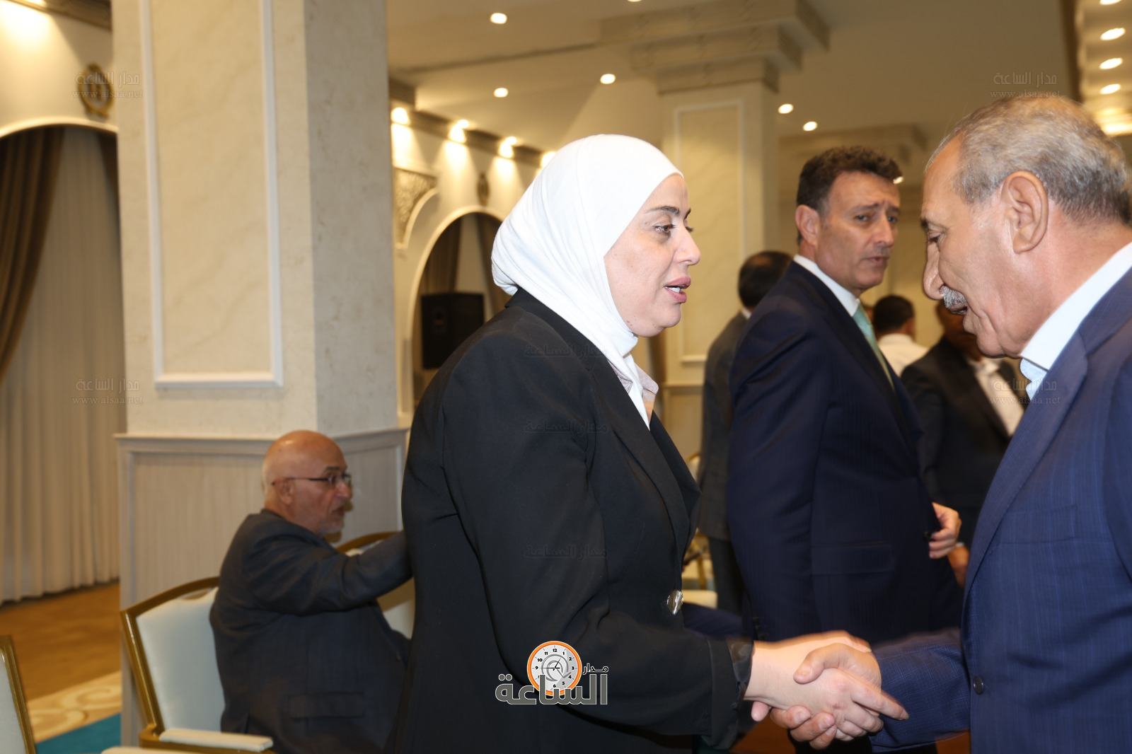 Madar Al-Saa Images 0.37175655433955923