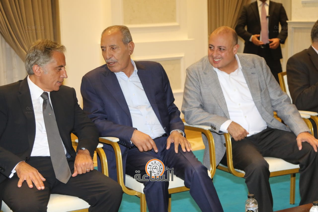 Madar Al-Saa Images 0.8073756318067715