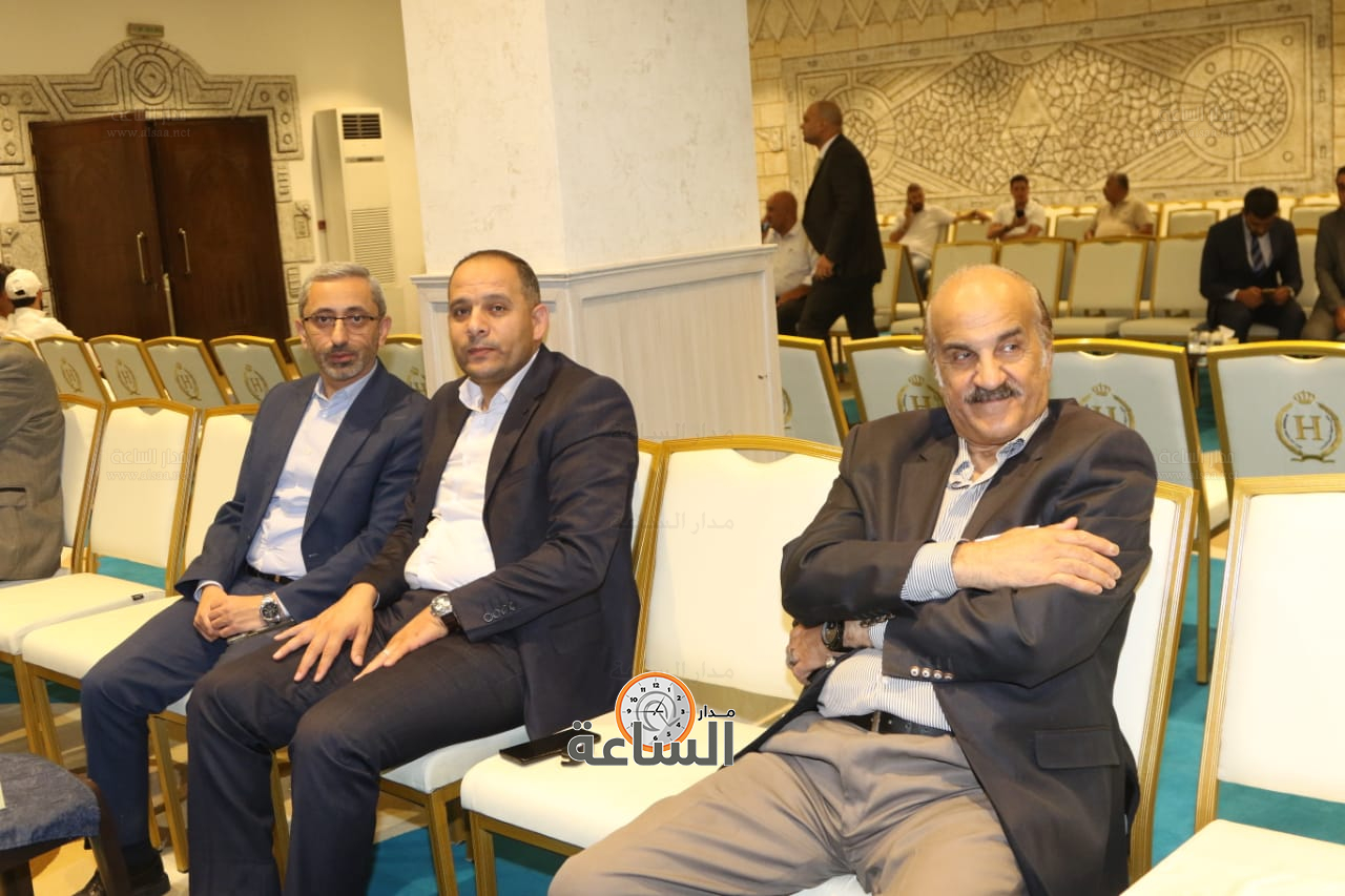 Madar Al-Saa Images 0.8681982347597879