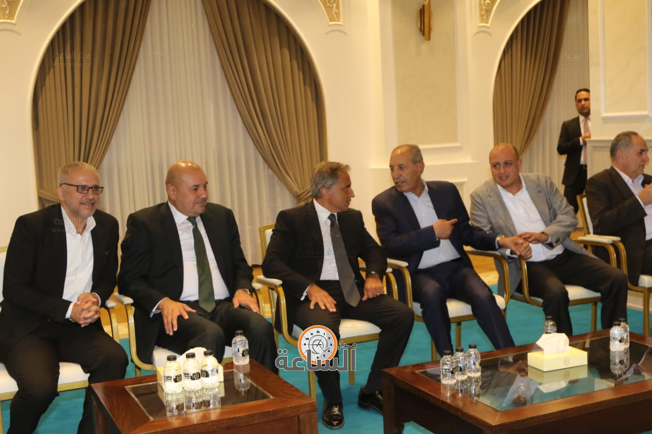 Madar Al-Saa Images 0.21701885955517453