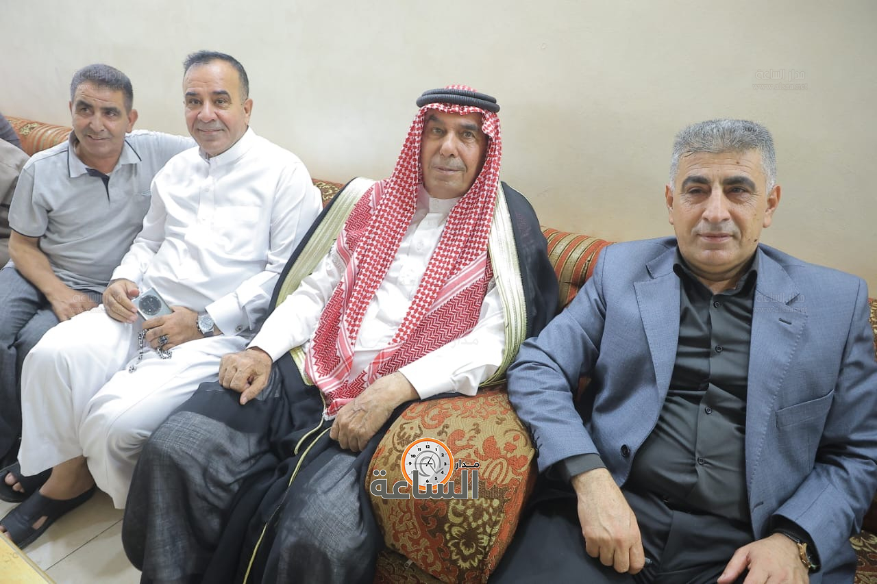 Madar Al-Saa Images 0.6912887325650077