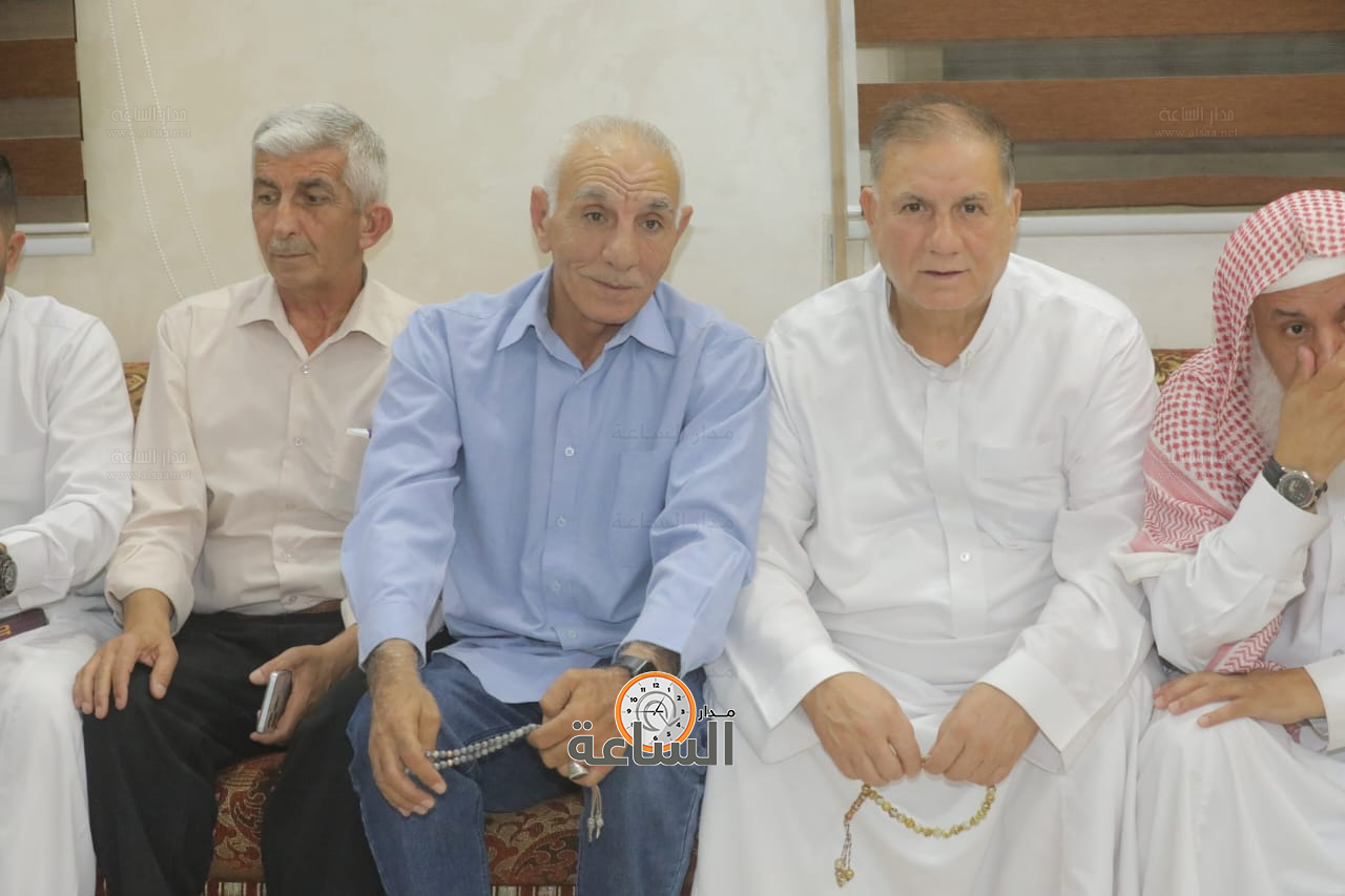 Madar Al-Saa Images 0.6882790159485955