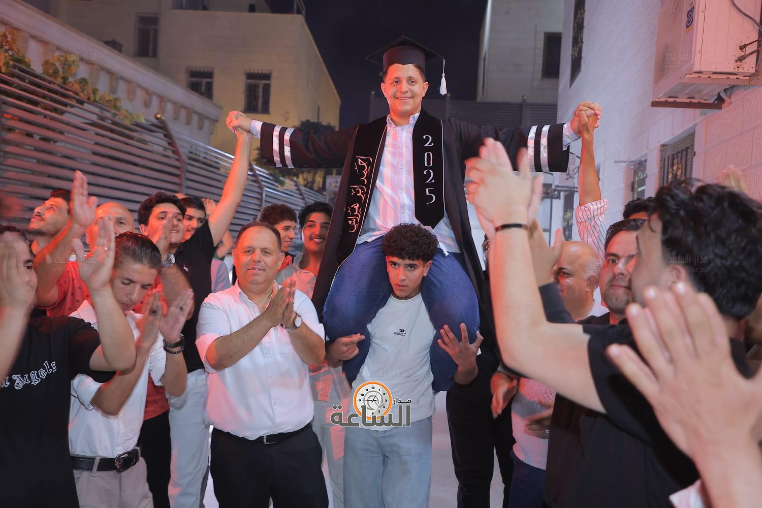 Madar Al-Saa Images 0.11812048736260794