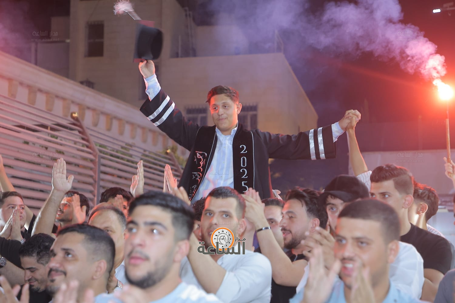 Madar Al-Saa Images 0.34156119181983513