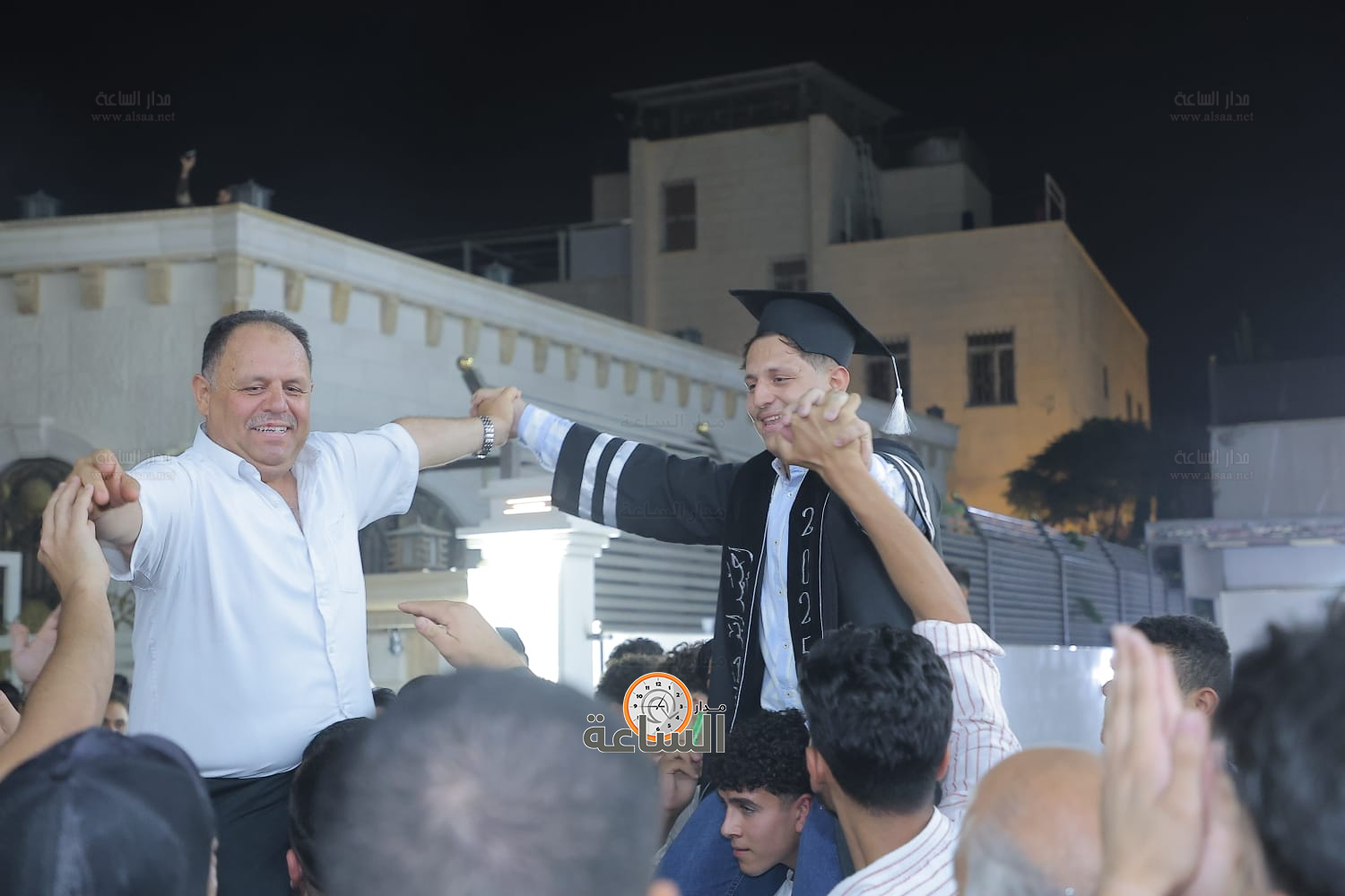 Madar Al-Saa Images 0.0010390510288740273