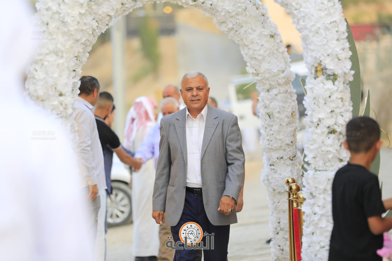 Madar Al-Saa Images 0.41672775999979417