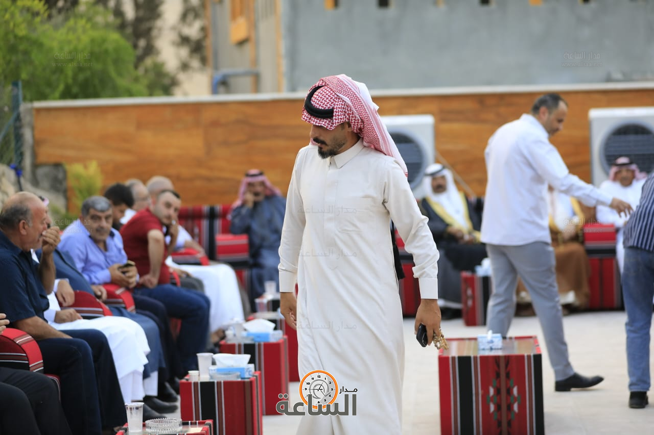 Madar Al-Saa Images 0.7837228486318407