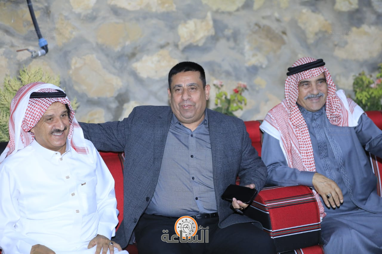 Madar Al-Saa Images 0.8975648646081985