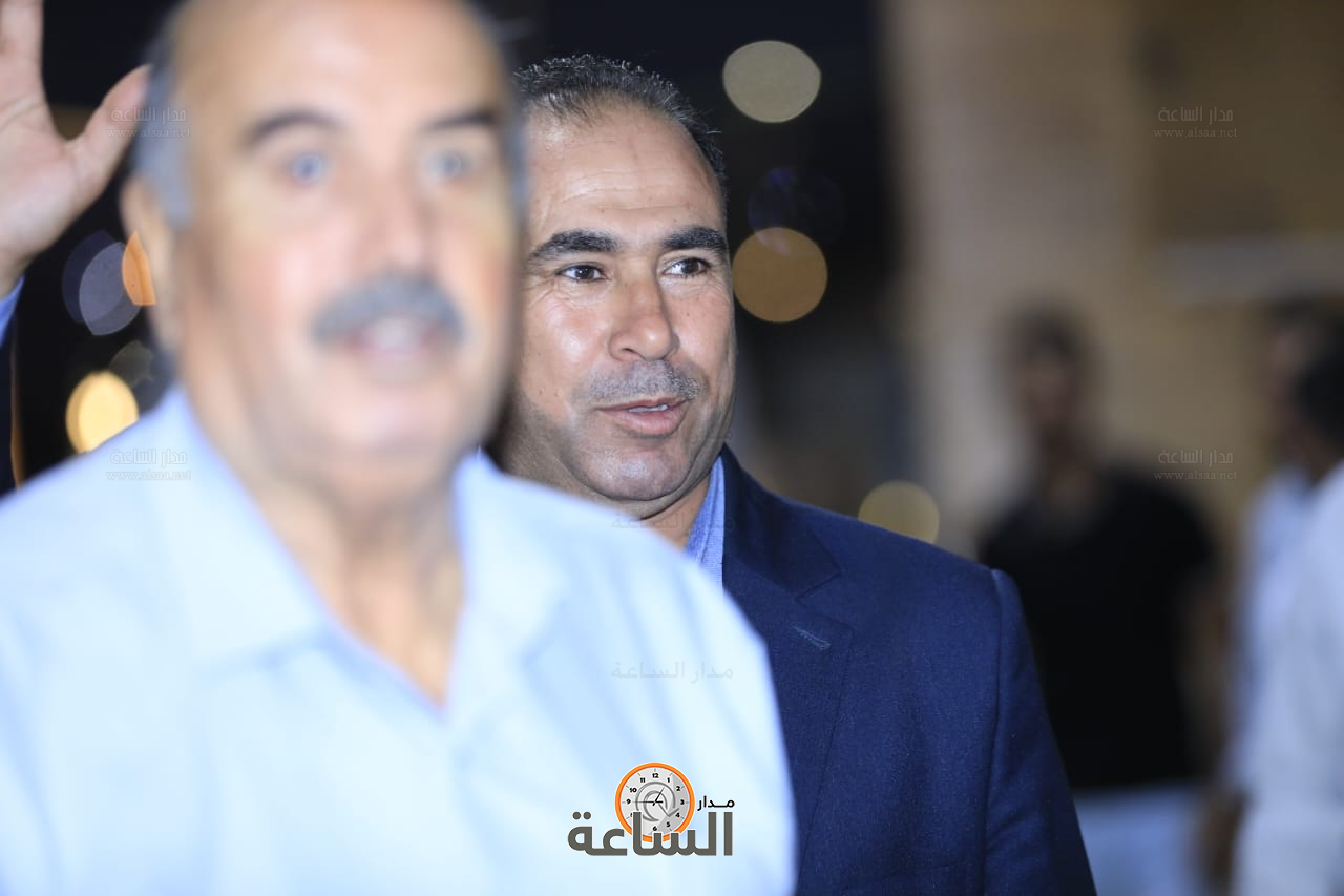 Madar Al-Saa Images 0.9641563005864416