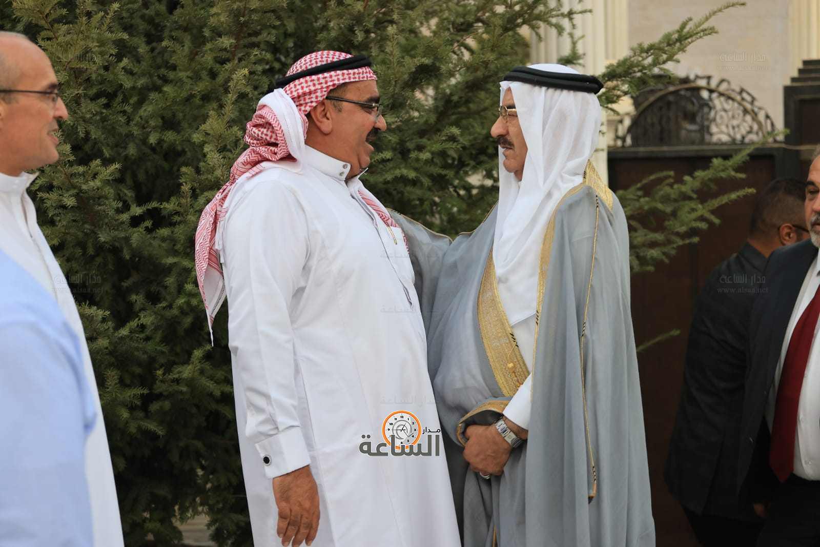 Madar Al-Saa Images 0.6038392221688791