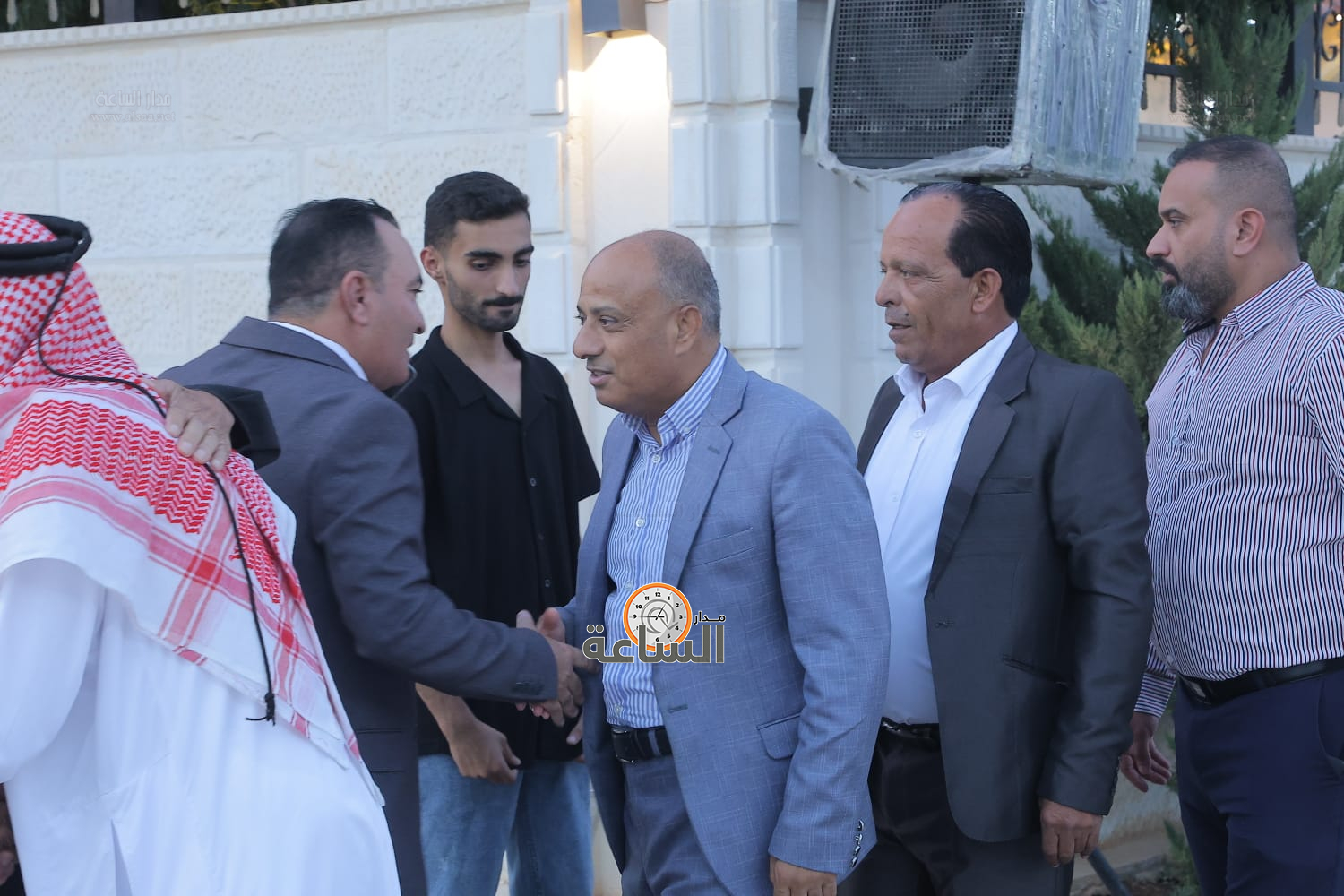 Madar Al-Saa Images 0.9996198652098541