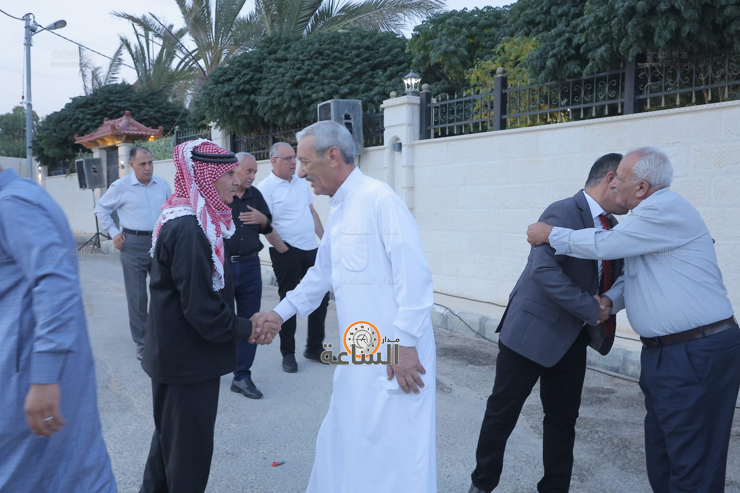 Madar Al-Saa Images 0.9598734876996408