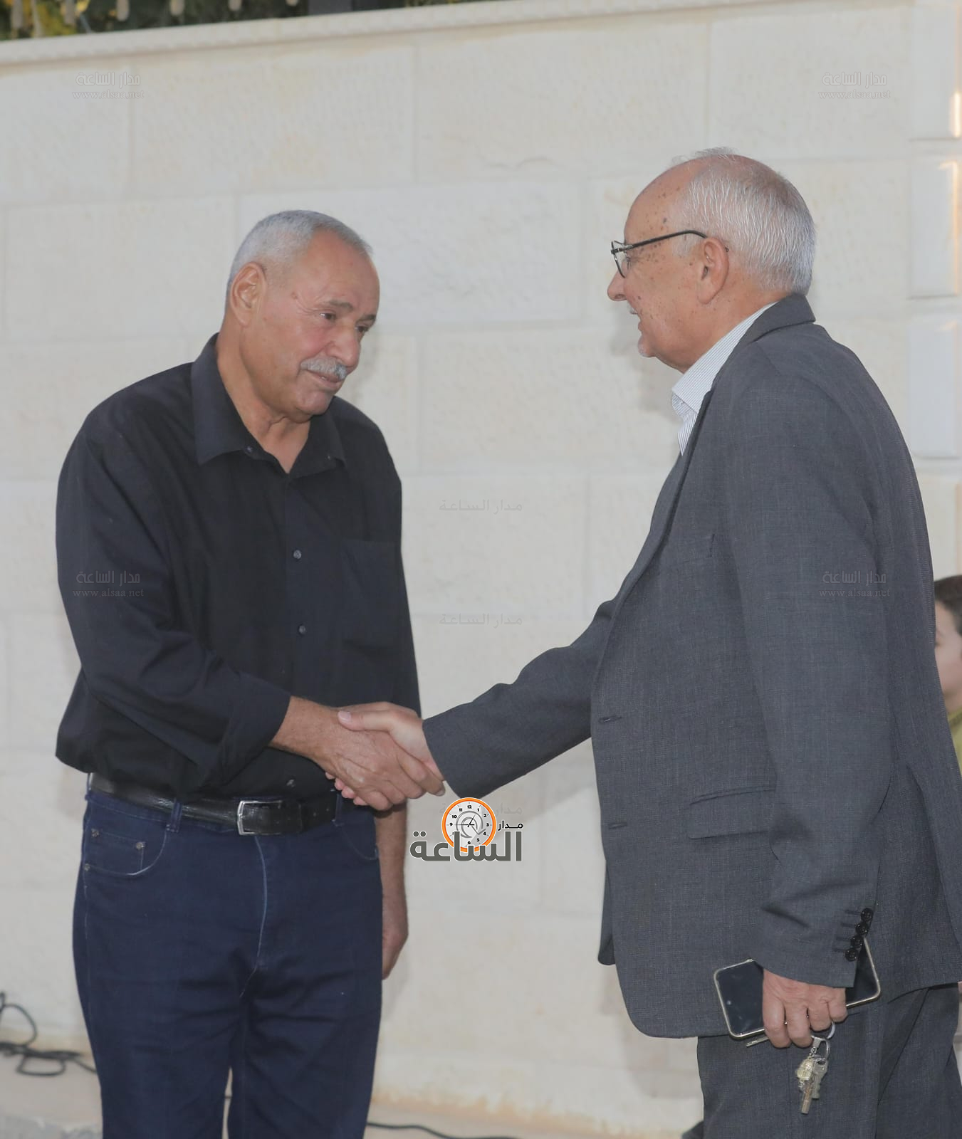 Madar Al-Saa Images 0.5641567772185874