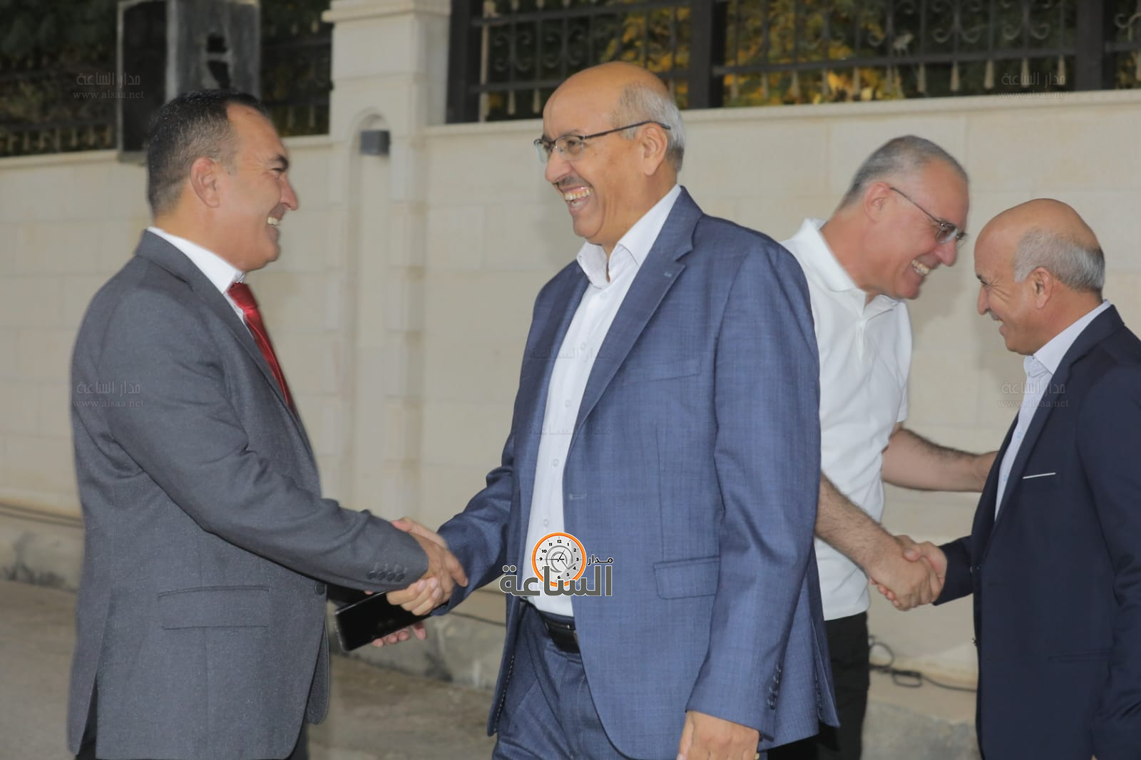 Madar Al-Saa Images 0.99694989039087