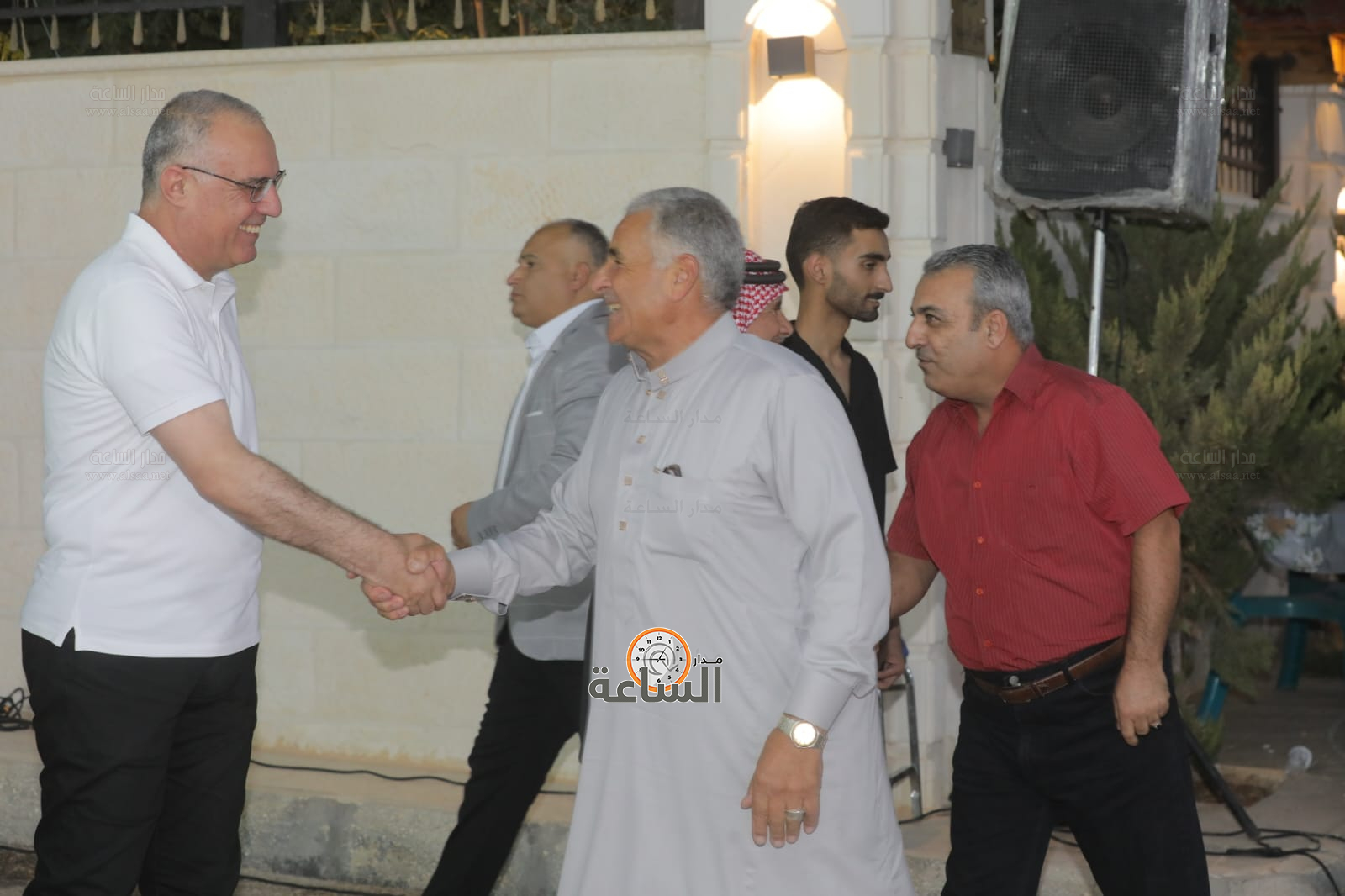 Madar Al-Saa Images 0.6704028845904197