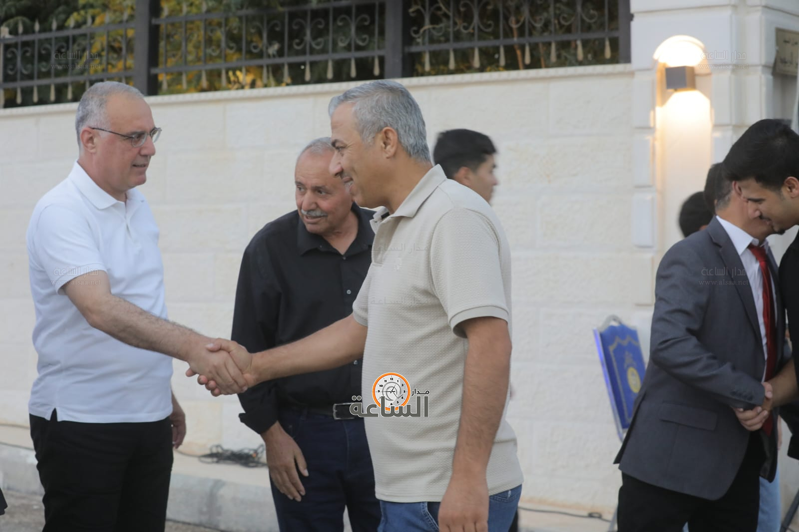 Madar Al-Saa Images 0.5753456172075865