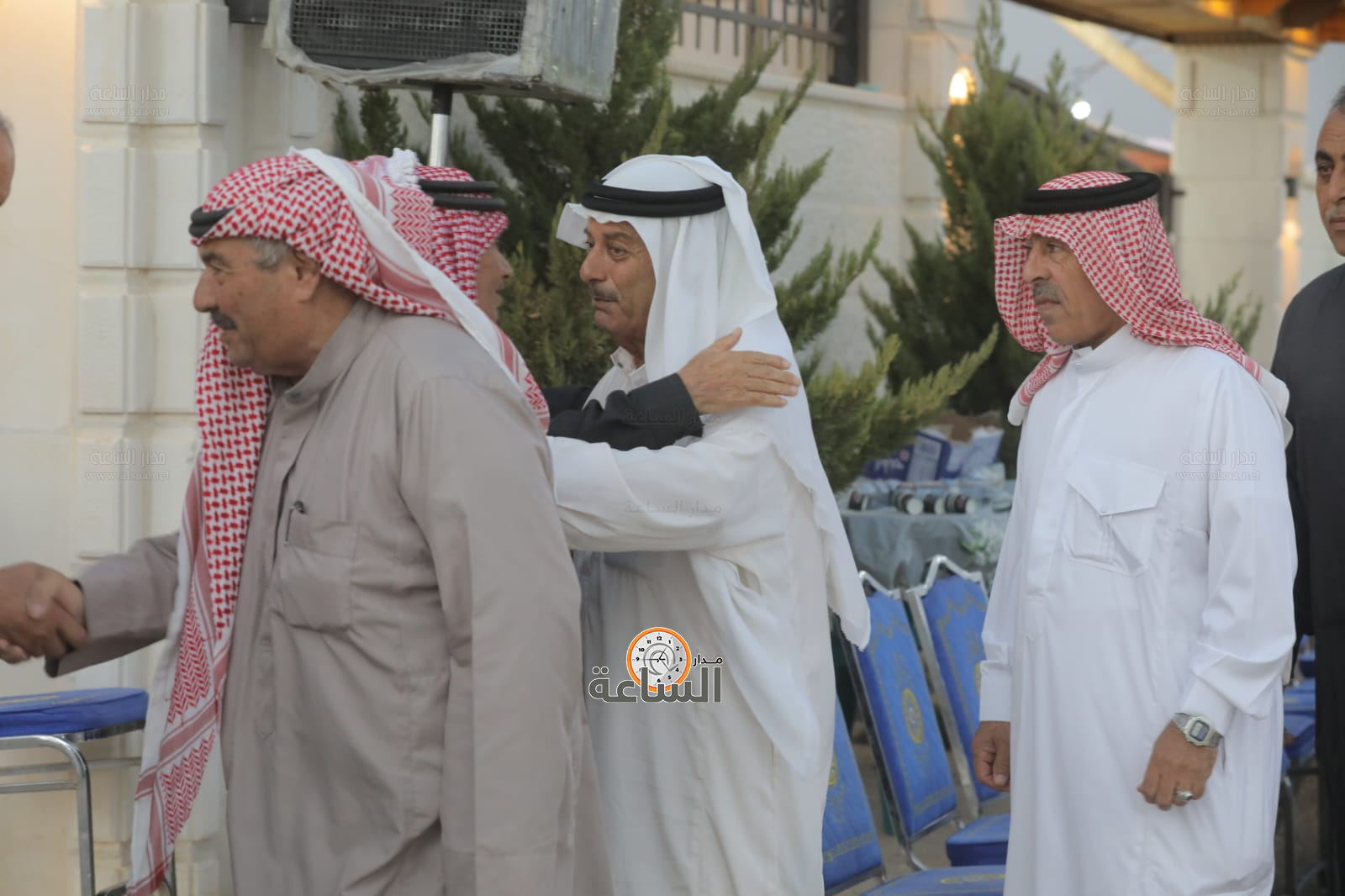 Madar Al-Saa Images 0.39249796993666786