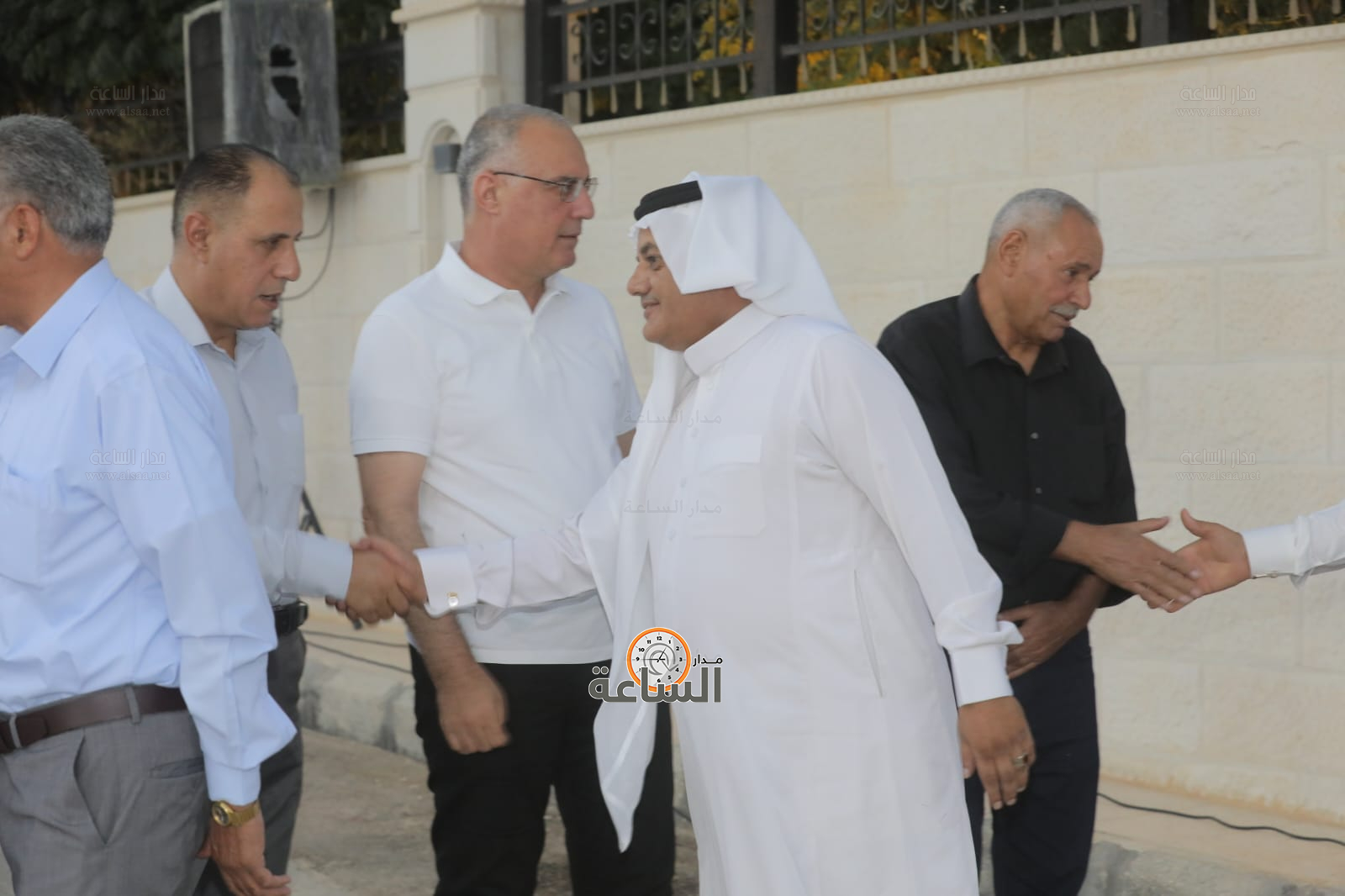 Madar Al-Saa Images 0.5137983273455393