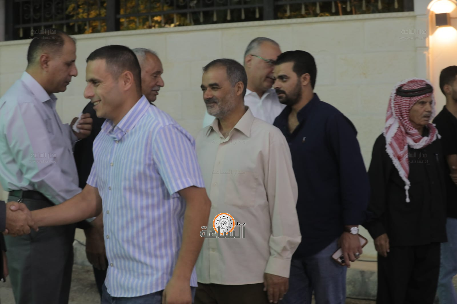 Madar Al-Saa Images 0.1600911670938342