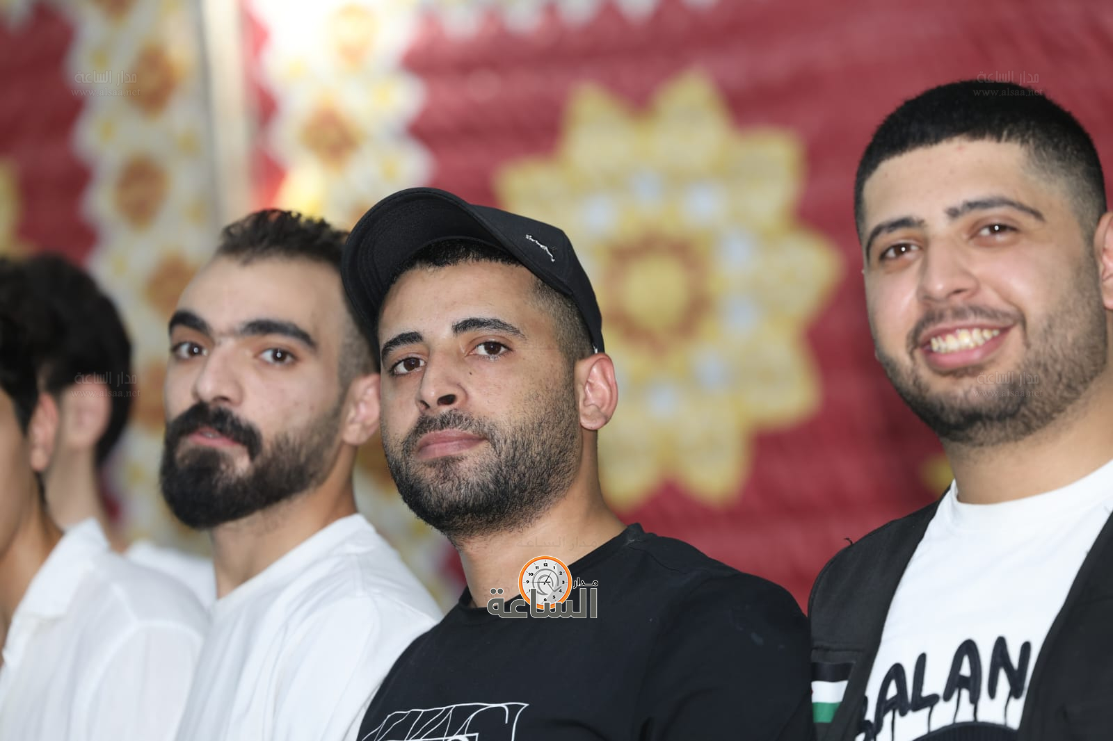 Madar Al-Saa Images 0.1379441346847461