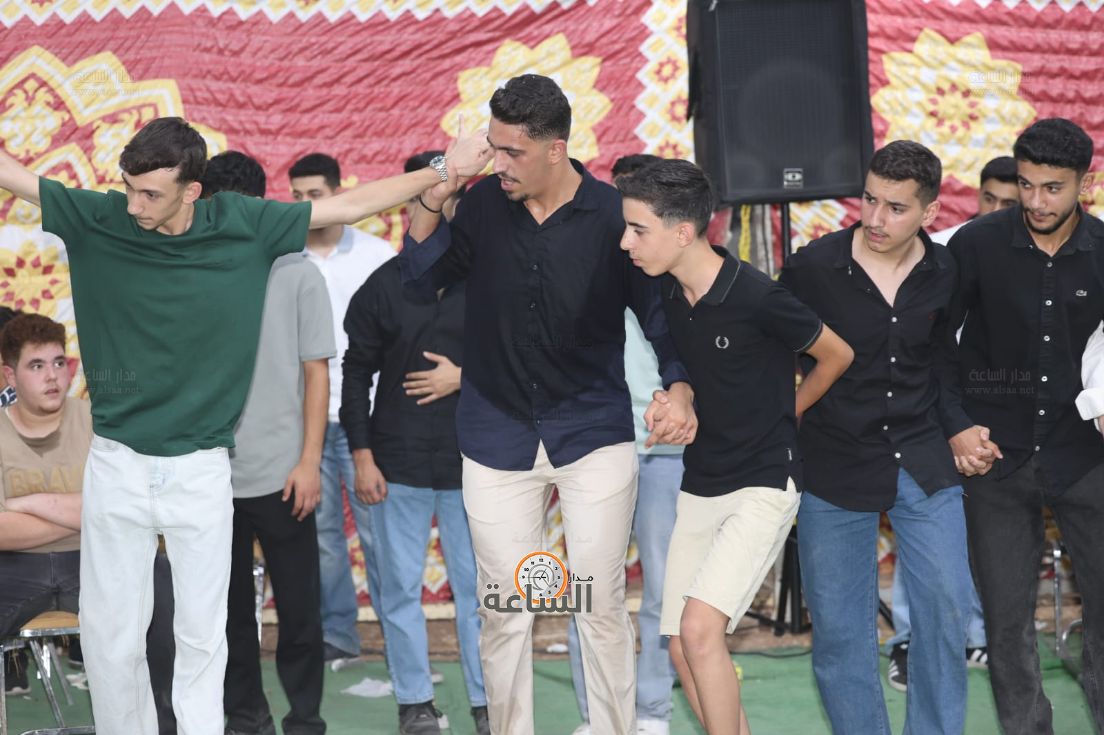 Madar Al-Saa Images 0.9342569346613956