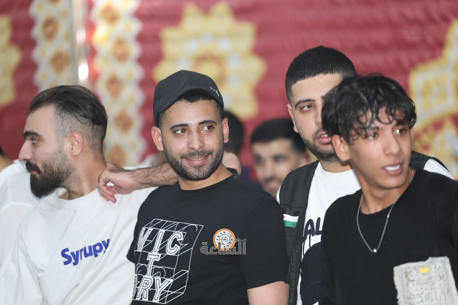 Madar Al-Saa Images 0.8389592169841217