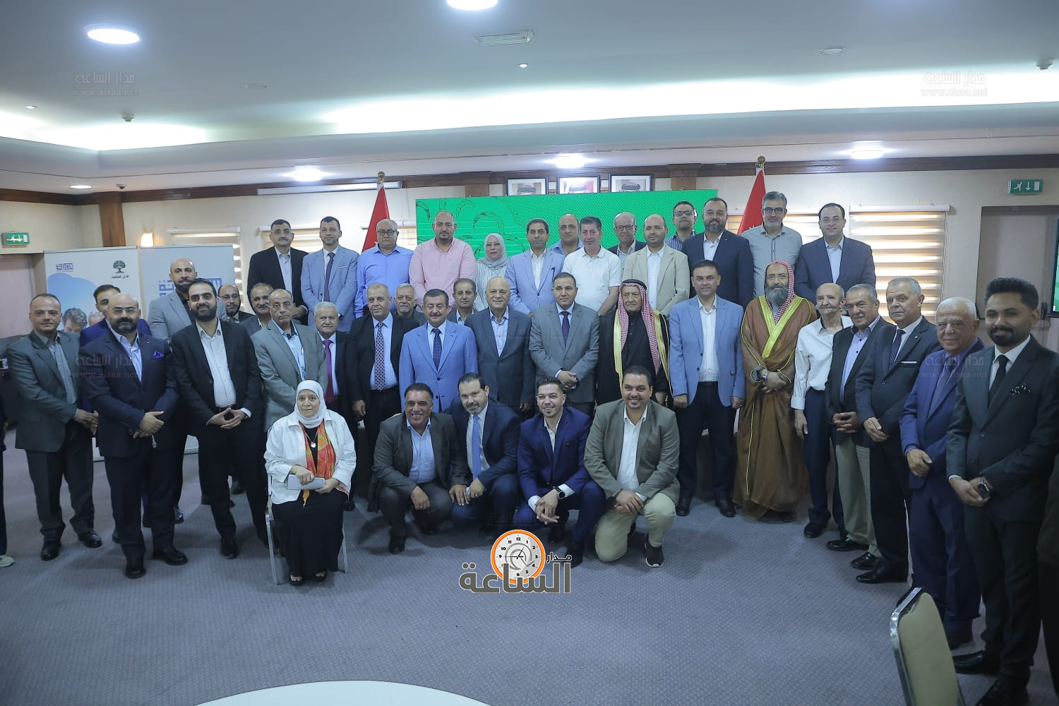 Madar Al-Saa Images 0.7836175667238977