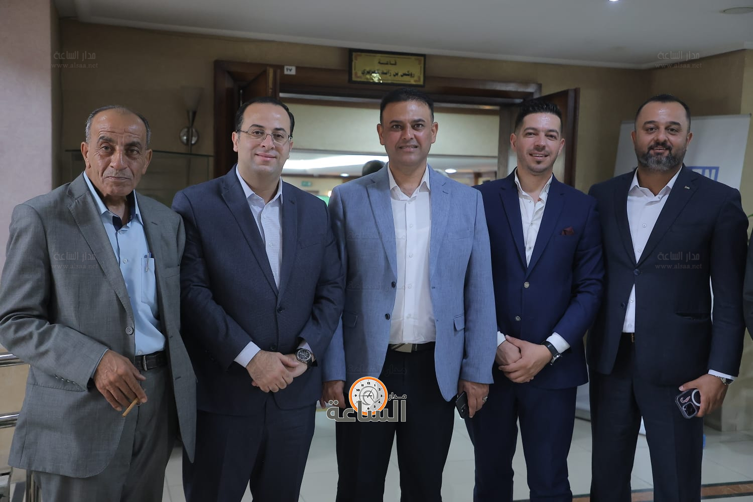 Madar Al-Saa Images 0.9793468618131144