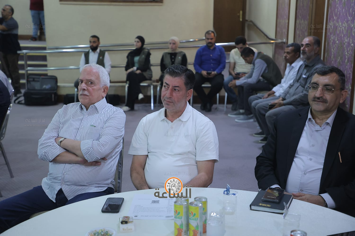 Madar Al-Saa Images 0.8142414143390752