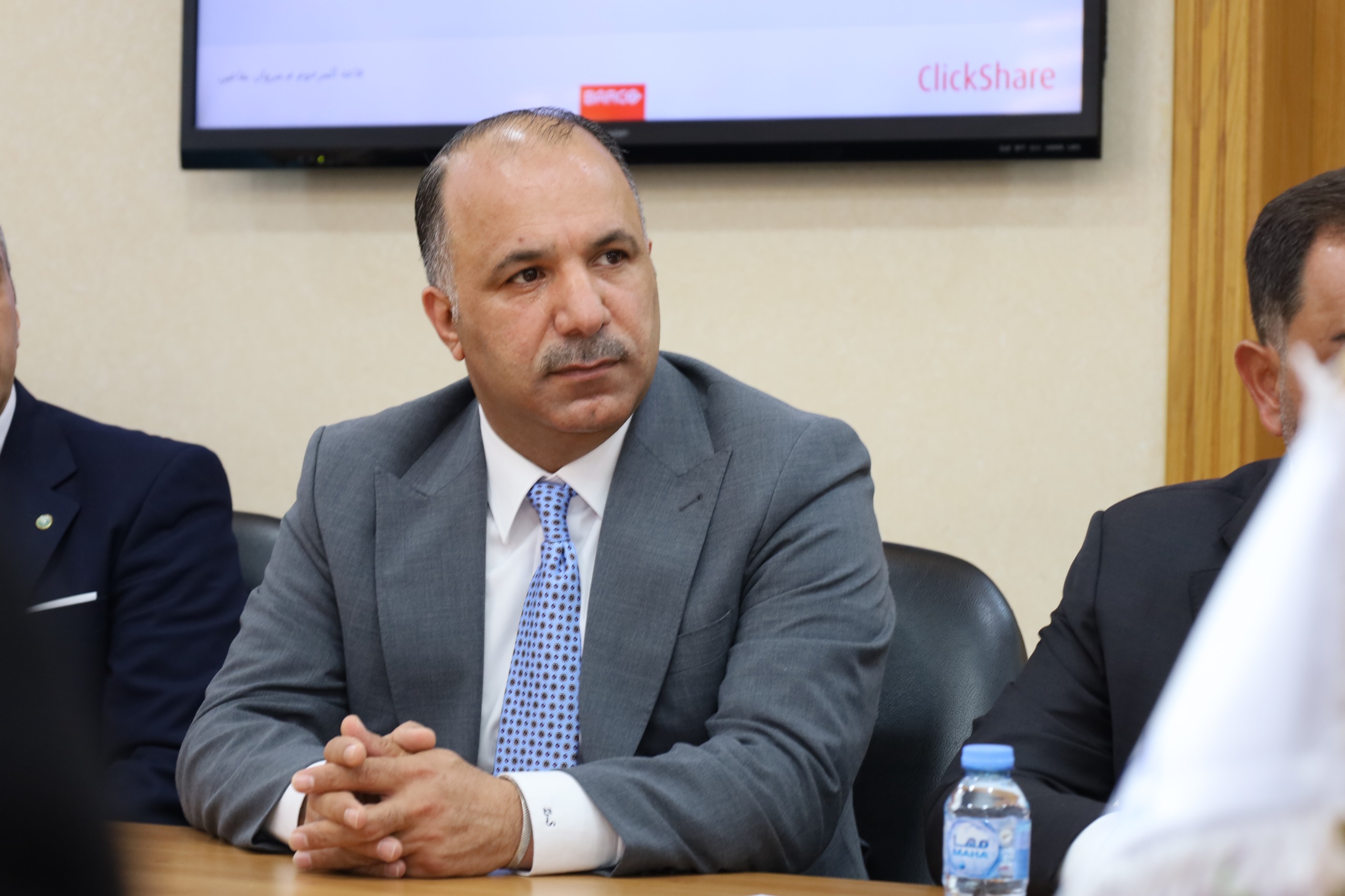 Madar Al-Saa Images 0.07928801816322051