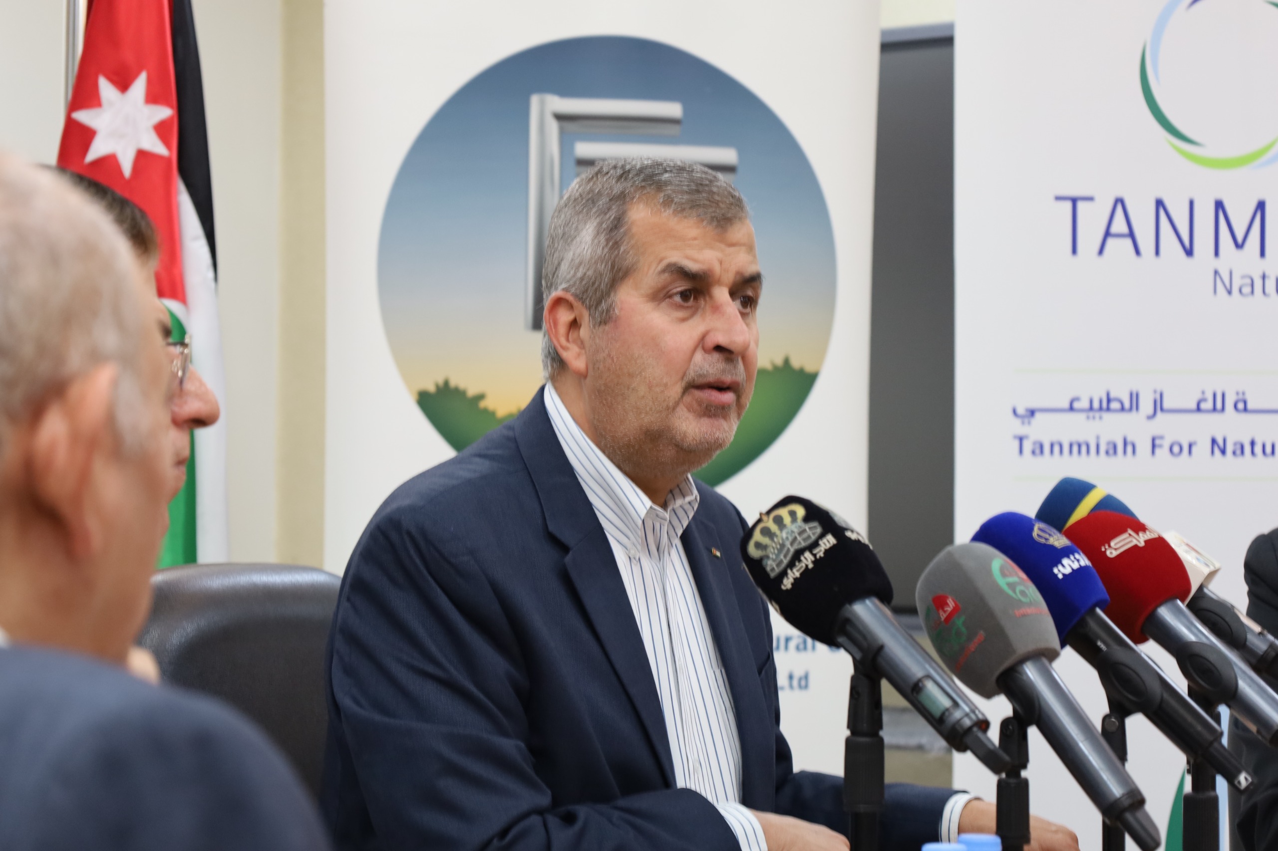 Madar Al-Saa Images 0.5033117873022764