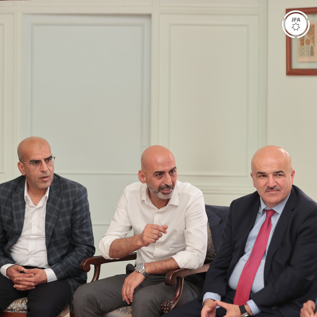 Madar Al-Saa Images 0.4487566328481807