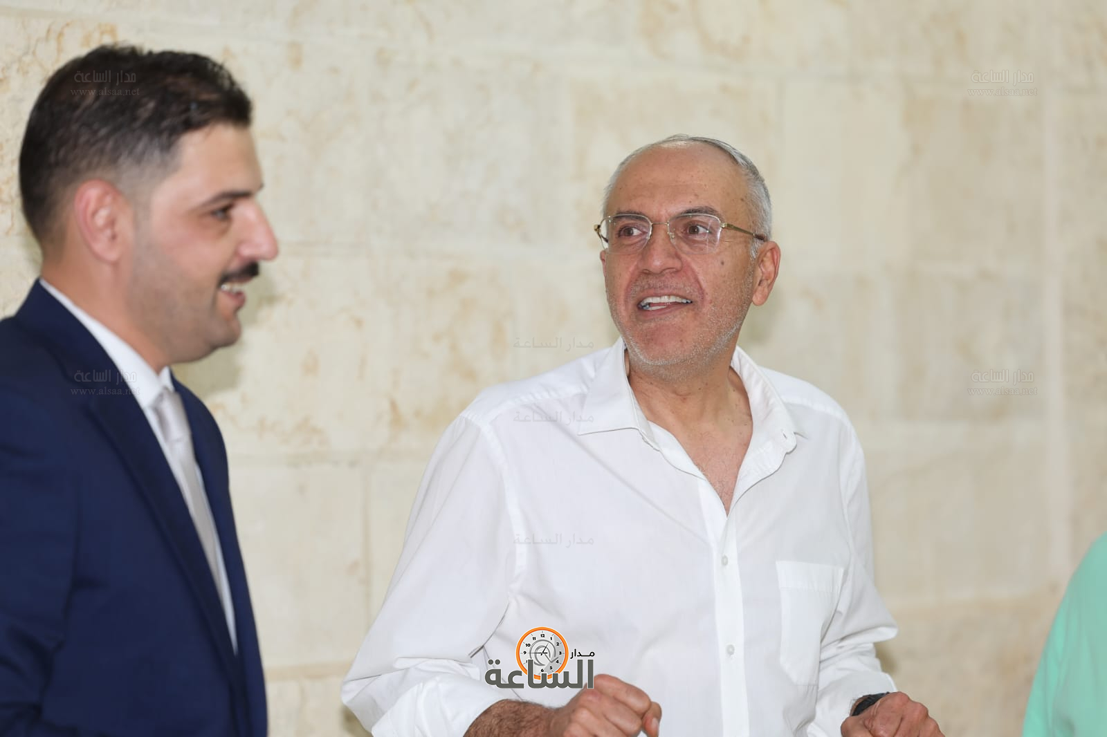 Madar Al-Saa Images 0.6483841900495286