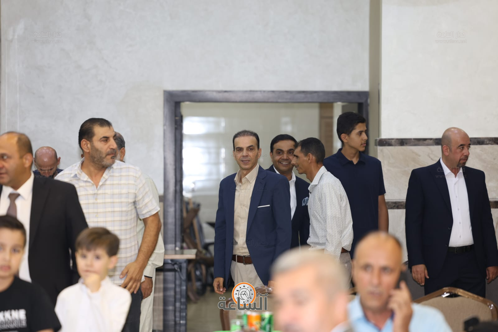 Madar Al-Saa Images 0.46673738335868376