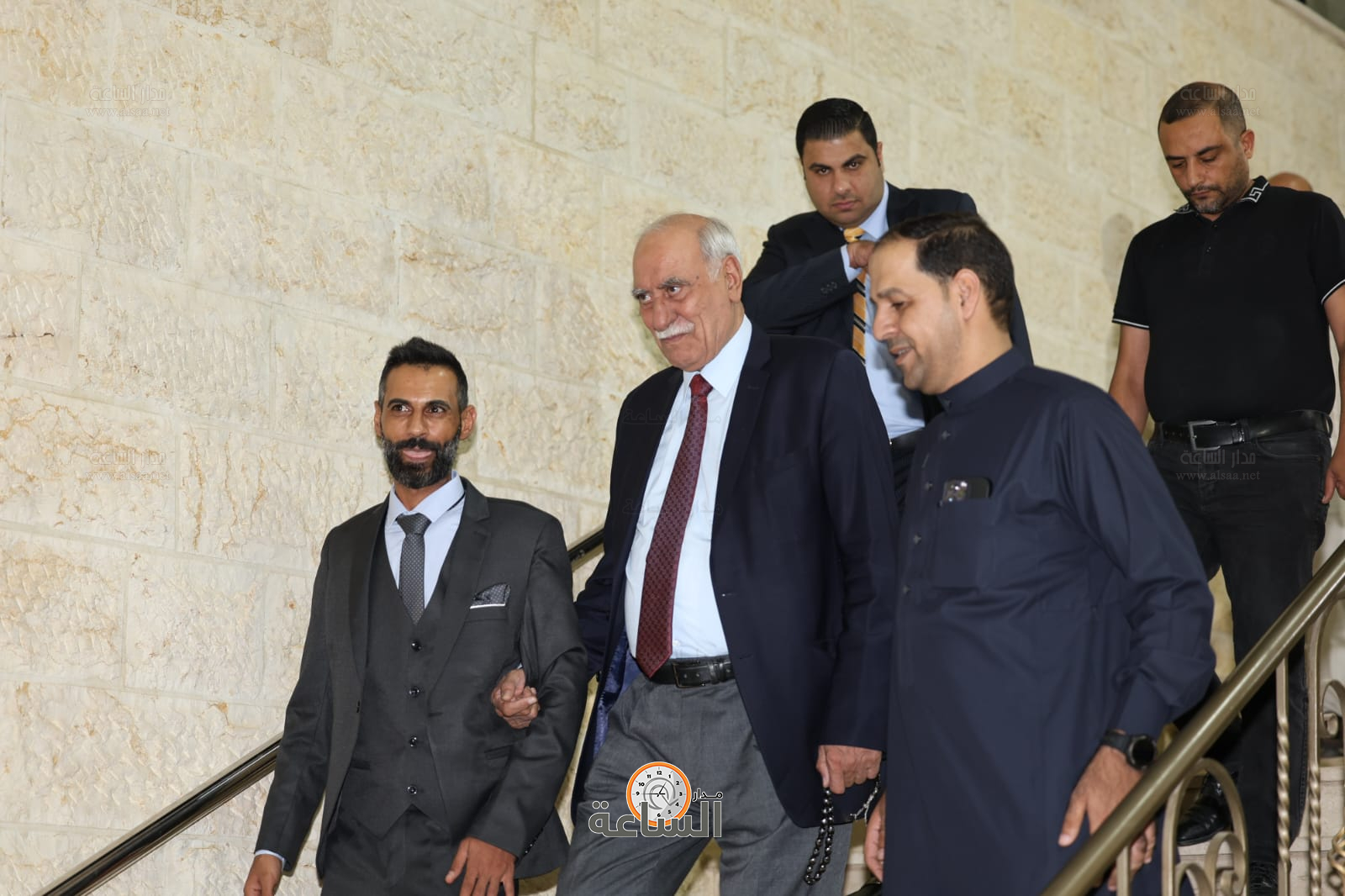 Madar Al-Saa Images 0.8778823986678265