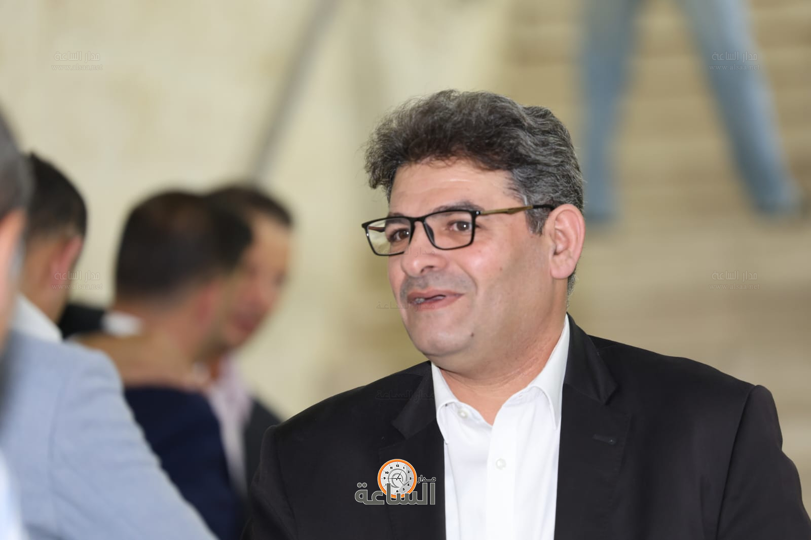 Madar Al-Saa Images 0.9799691507179648