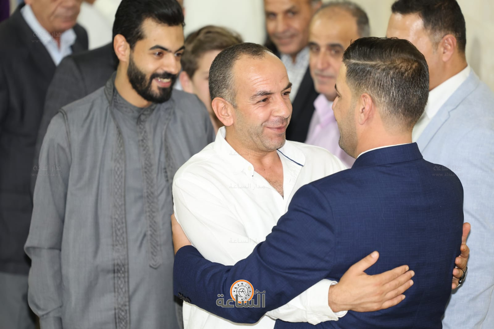 Madar Al-Saa Images 0.2950136123368431