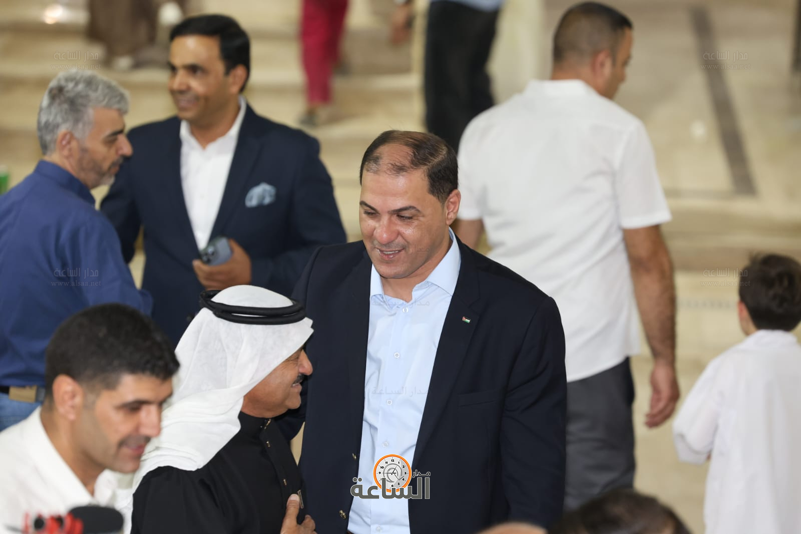 Madar Al-Saa Images 0.9686365326795301