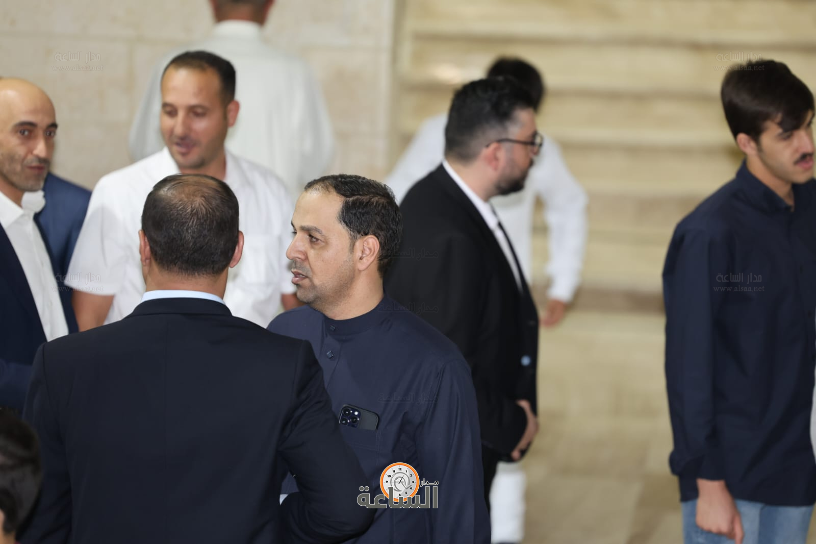 Madar Al-Saa Images 0.14914780194585608