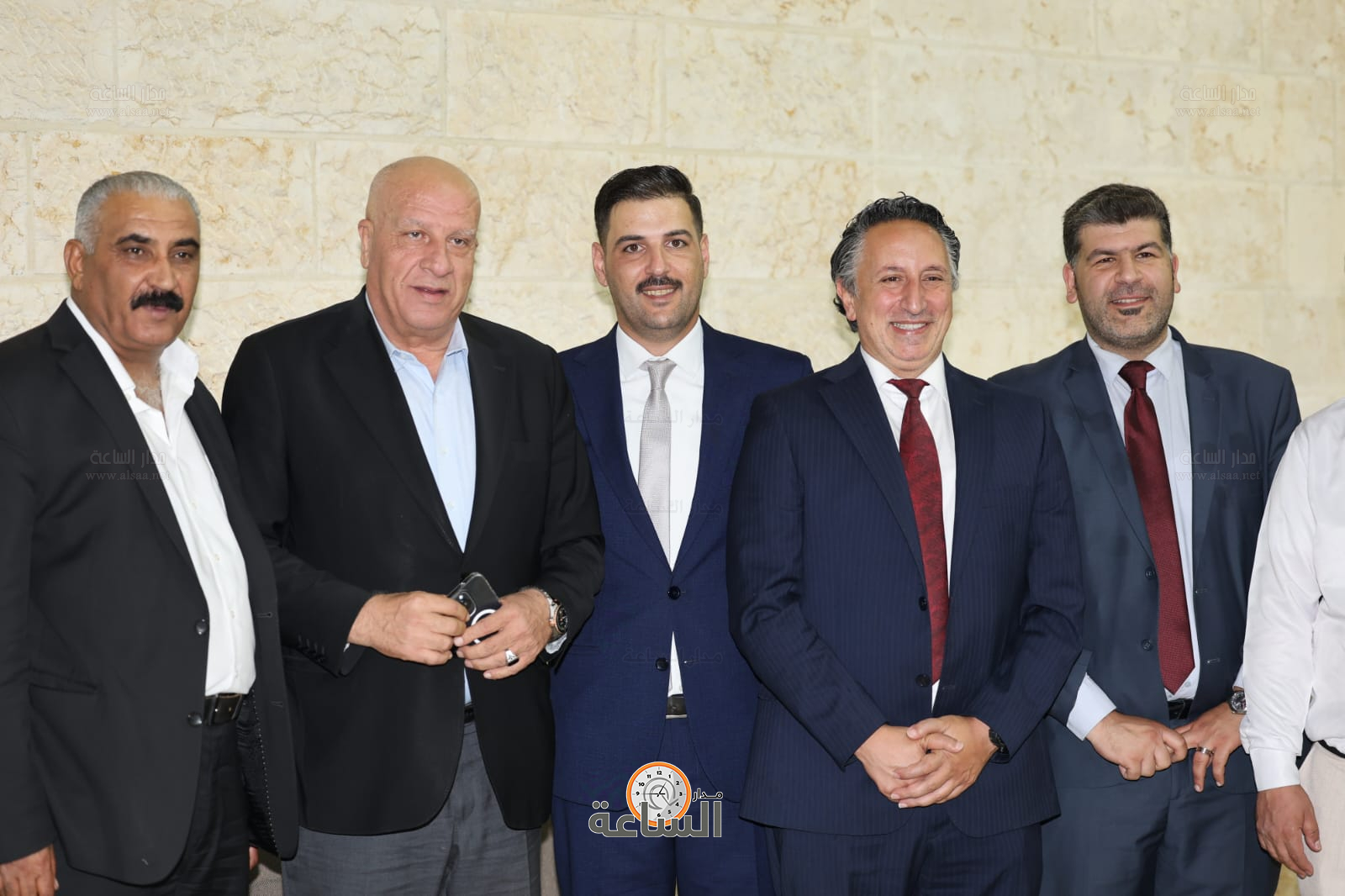 Madar Al-Saa Images 0.35621619020687023