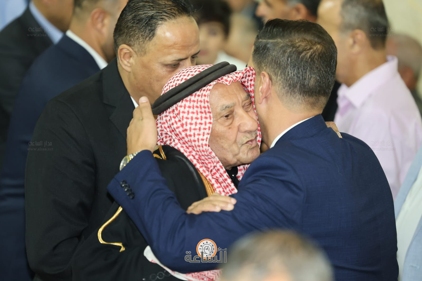 Madar Al-Saa Images 0.47163648497587474