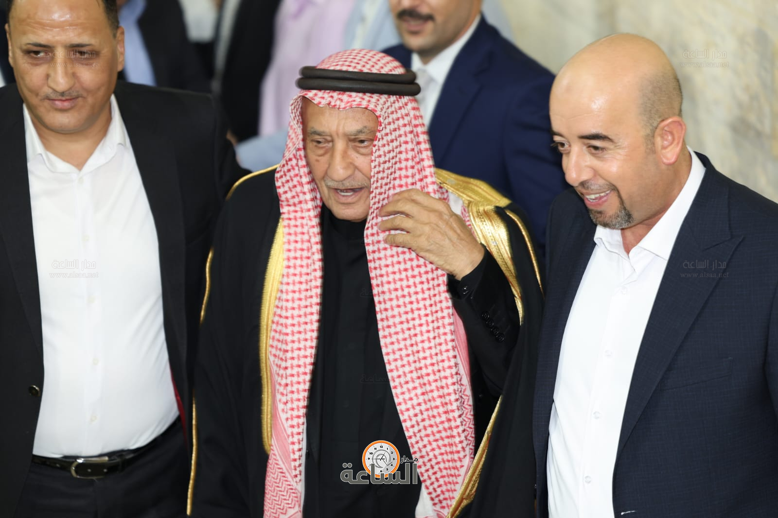 Madar Al-Saa Images 0.6857795656389172