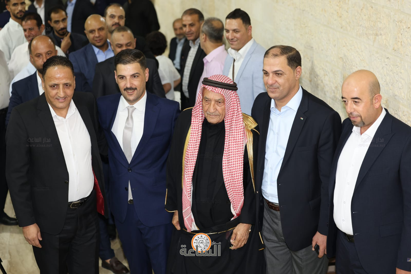 Madar Al-Saa Images 0.5960662865569576