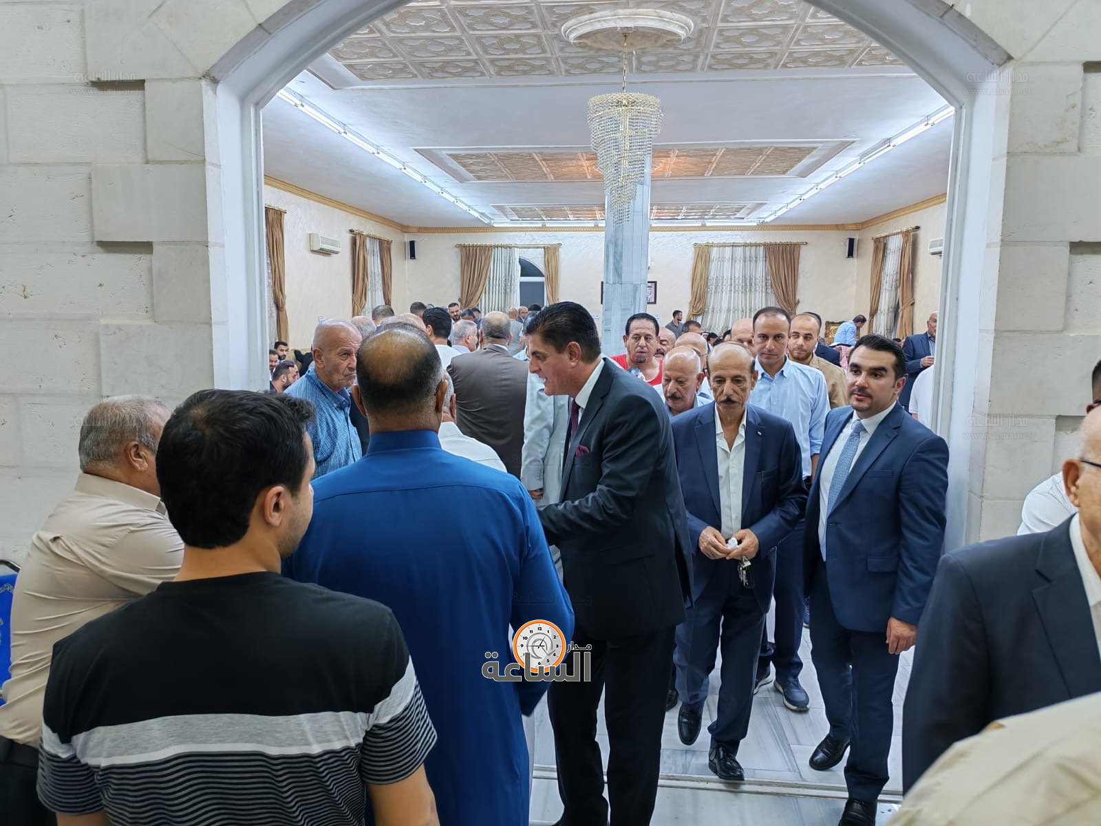 Madar Al-Saa Images 0.8843605131669452