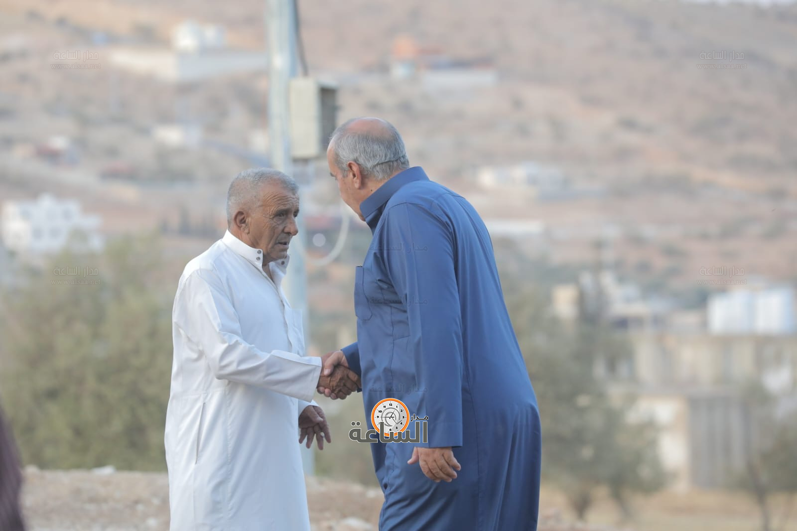 Madar Al-Saa Images 0.0008803399177057525