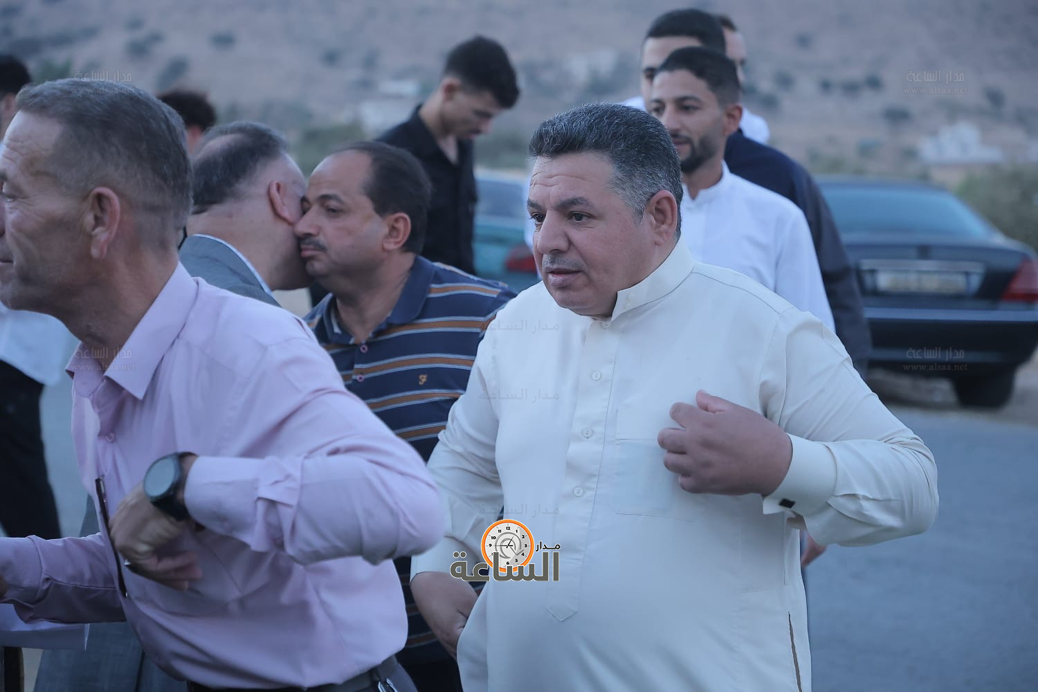 Madar Al-Saa Images 0.34931377506005157